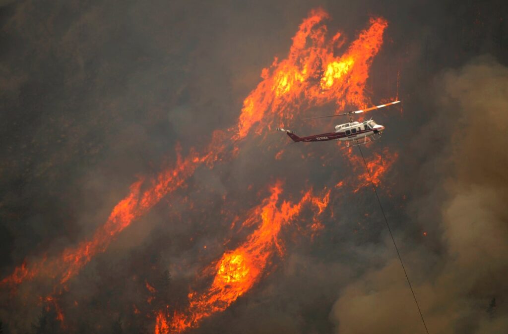 Cache-La-Poudre-Canyon-fire.jpg